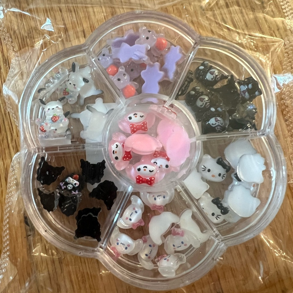 Cute Sanrio hello kitty 3d Nail Art Decorations